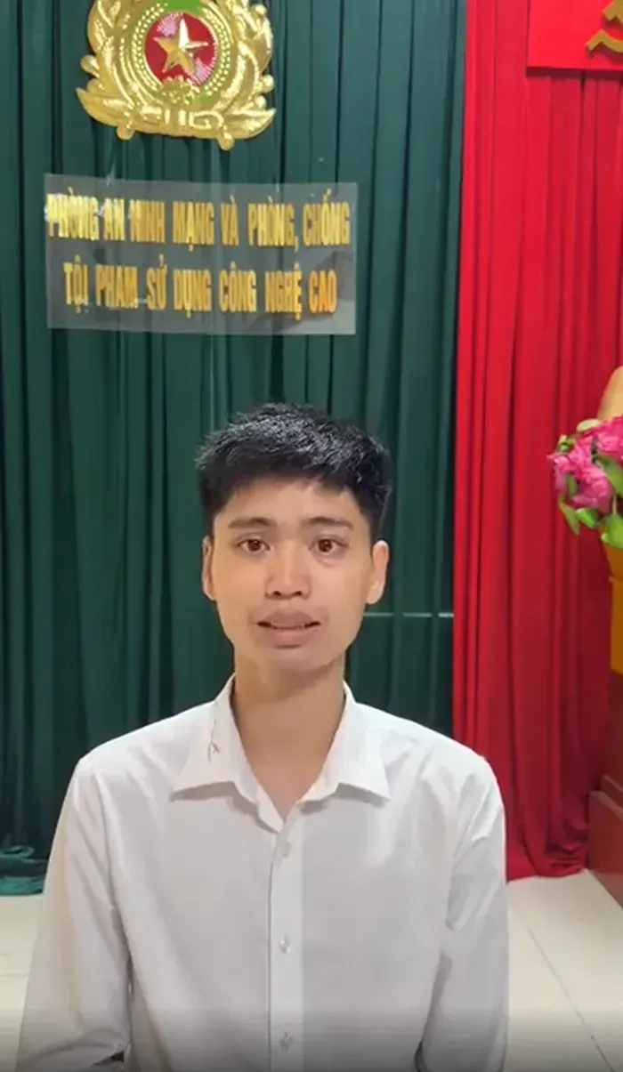 Tiktoker-khue-oi-day-di-bi-phat-8,75-trieu-dong-vi-video-phan-biet-vung-mien-1.webp TikToker 'Khuê ơi dậy đi' bị phạt 8,75 triệu đồng vì video phân biệt vùng miền