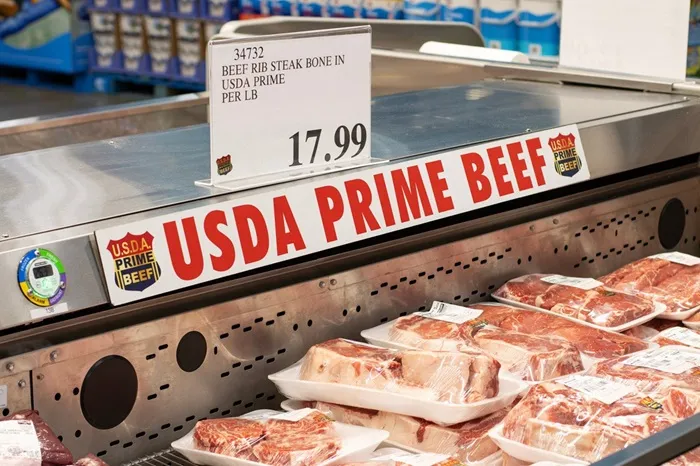 ong-trump-yeu-cau-dieu-tra-cac-tap-doan-che-bien-thit-lon-1_11zon.webp Ông Trump yêu cầu điều tra các tập đoàn chế biến thịt lớn