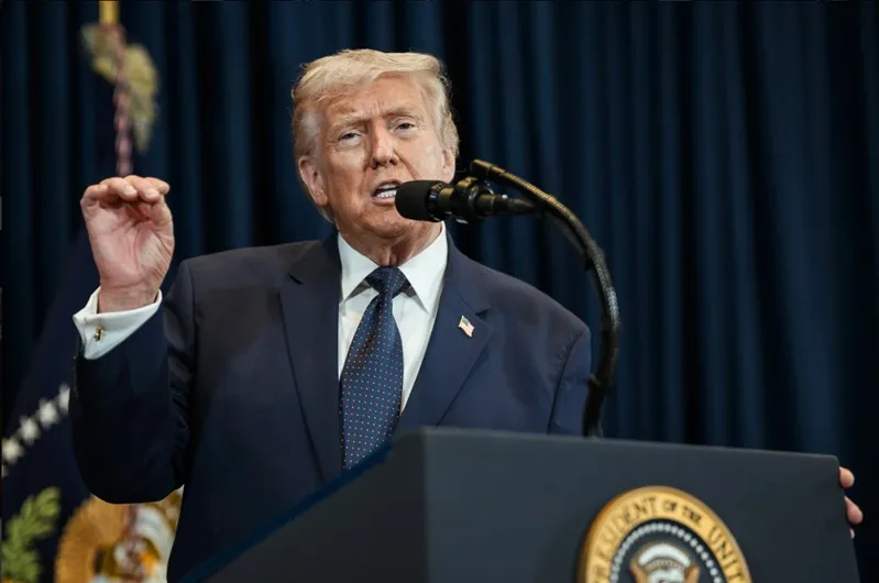 ong-trum-cao-buoc-iran-dung-ai-phat-tan-tin-gia-ve-chien-su-1_11zon.webp Ông Trump cáo buộc Iran dùng AI phát tán tin giả về chiến sự