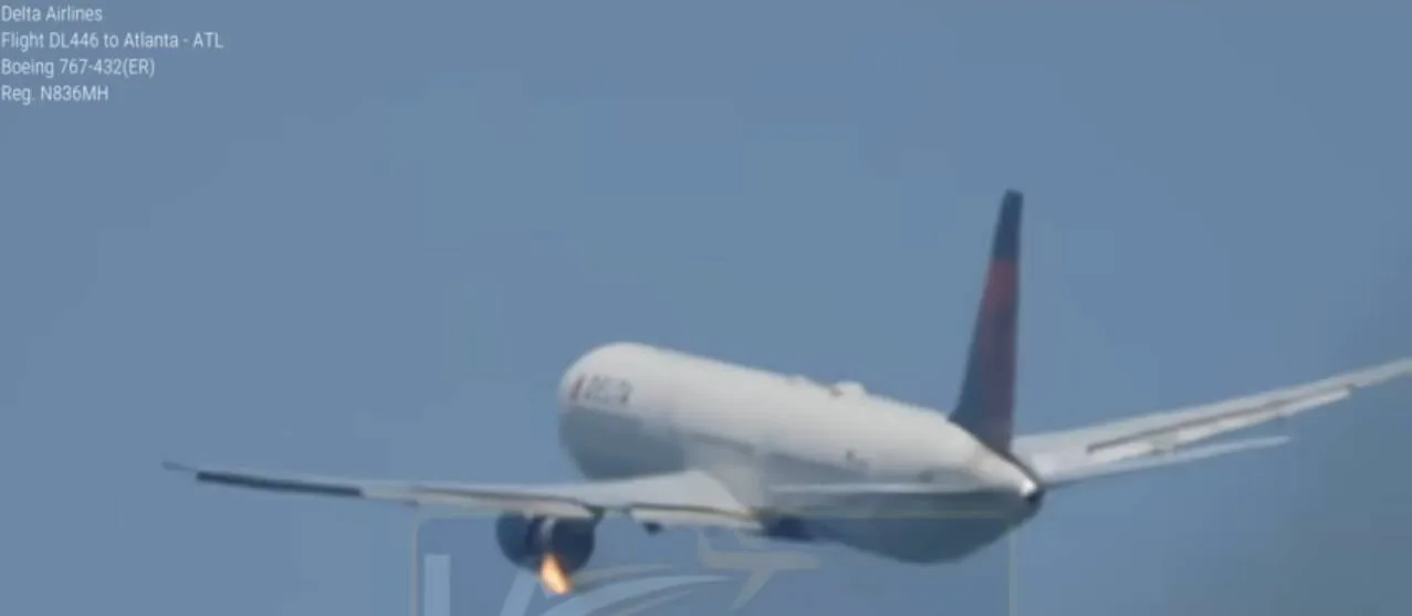 Cục Hàng không Liên bang Hoa Kỳ điều tra vụ máy bay Boeing 767-400 bốc cháy Cục Hàng không Liên bang Hoa Kỳ điều tra vụ máy bay Boeing 767-400 bốc cháy