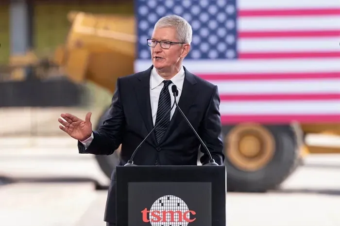 Apple “bỏ túi” hơn 2 tỷ USD tiền hoàn thuế, kết quả kinh doanh khởi sắc
