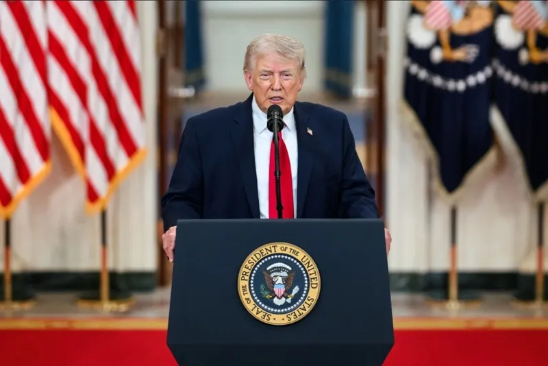 ong-trump-cao-buoc-trung-quoc-danh-cap-du-lieu-cua-220-trieu-cu-tri-hoa-ky-1_11zon.webp Ông Trump cáo buộc Trung Quốc đánh cắp dữ liệu của 220 triệu cử tri Hoa Kỳ