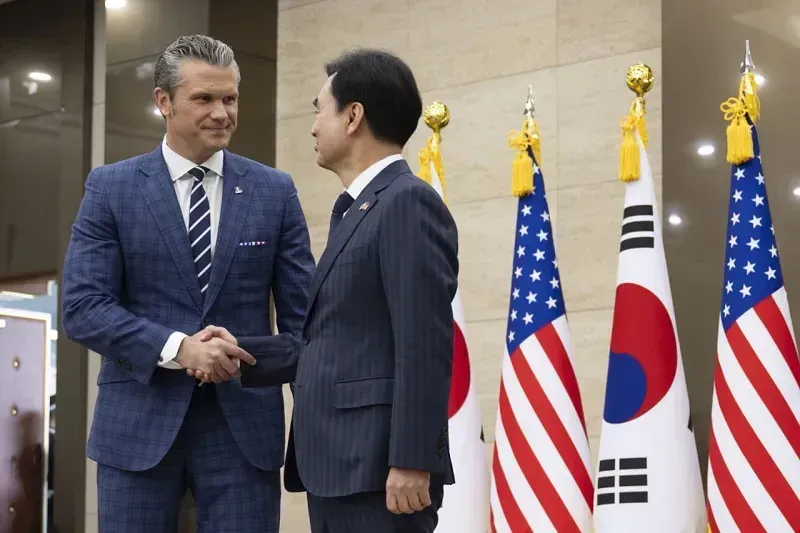 Cơ quan Tình báo Hàn Quốc: Ông Trump sẽ gặp ông Kim Jong Un vào năm 2026