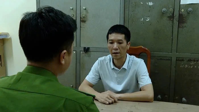7 nh&acirc;n vi&ecirc;n điểm di t&iacute;ch Tam Thanh bị khởi tố v&igrave; tham &ocirc; gần 200 triệu đồng