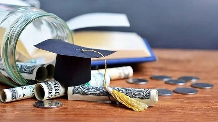 Ph&aacute;p tăng 43% mức chứng minh t&agrave;i ch&iacute;nh du học từ ng&agrave;y 1/8 