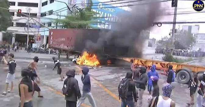 Philippines: Biểu tình phản đối tham nhũng trong các dự án chống lũ 
