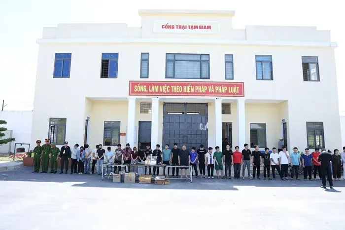 Việt Nam: Triệt ph&aacute; đường d&acirc;y rửa tiền xuy&ecirc;n quốc gia hơn 1.000 tỷ đồng 