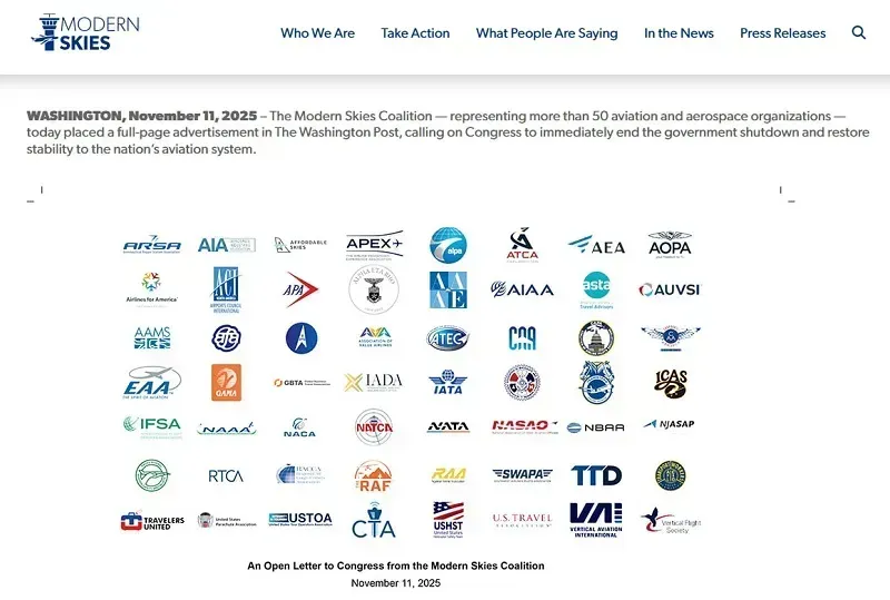 Chính phủ hoạt động trở lại, việc hủy chuyến bay vẫn kéo dài