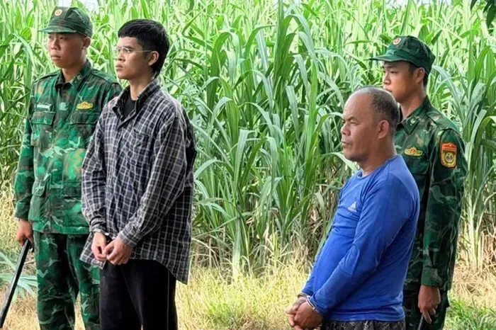 Bắt quả tang đường d&acirc;y đưa người từ Campuchia v&agrave;o Việt Nam tr&aacute;i ph&eacute;p