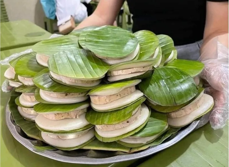 Bánh giầy và ý nghĩa trong văn hóa Việt Bánh giầy và ý nghĩa trong văn hóa Việt