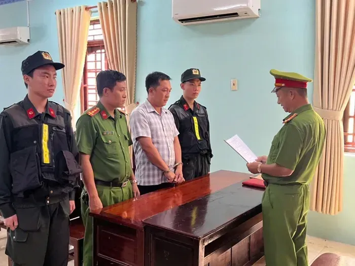 Khởi tố đường d&acirc;y b&aacute;n m&aacute;y biến &aacute;p giả quy m&ocirc; lớn ở An Giang