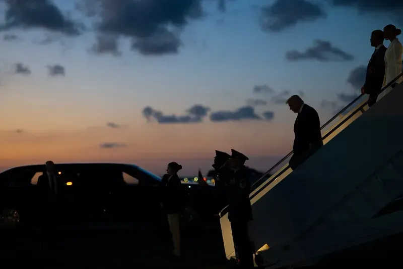 Nhiều ý kiến kêu gọi xem xét Tu chính án 25 để loại bỏ ông Trump Nhiều ý kiến kêu gọi xem xét Tu chính án 25 để loại bỏ ông Trump