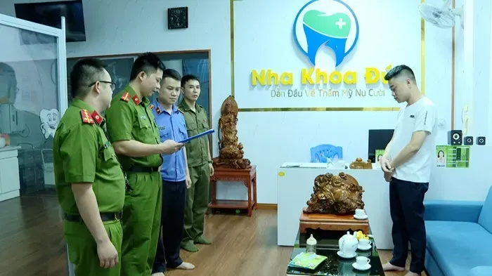 Không bằng cấp, người đàn ông vẫn làm bác sĩ nha khoa và kiếm tiền tỷ 