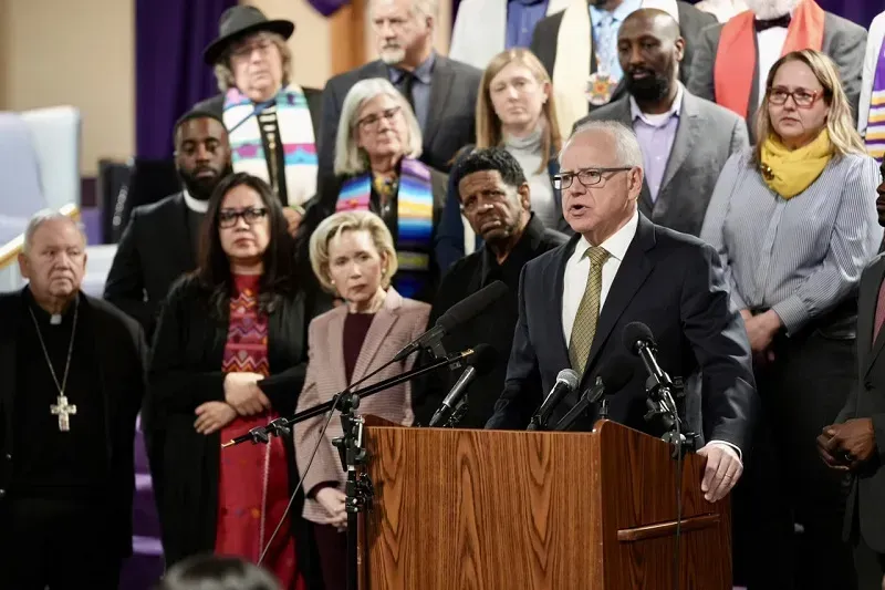 them-co-quan-chinh-phu-dinh-chi-tro-cap-tai-chinh-lien-bang-cho-minnesota-3.webp Thêm cơ quan Chính phủ đình chỉ trợ cấp tài chính liên bang cho Minnesota