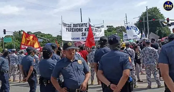 Philippines: Biểu tình phản đối tham nhũng trong các dự án chống lũ 
