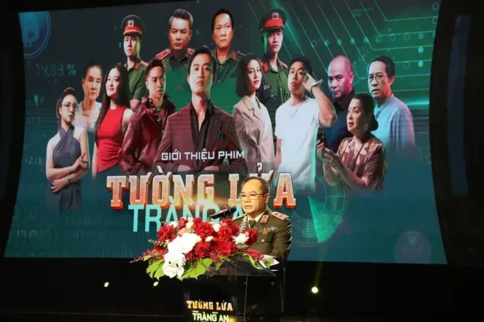 Viet-Nam-triet-pha-duong-day-lua-dao-cong-nghe-cao-xuyen-bien-gioi-1.webp Việt Nam triệt phá đường dây lừa đảo công nghệ cao xuyên biên giới