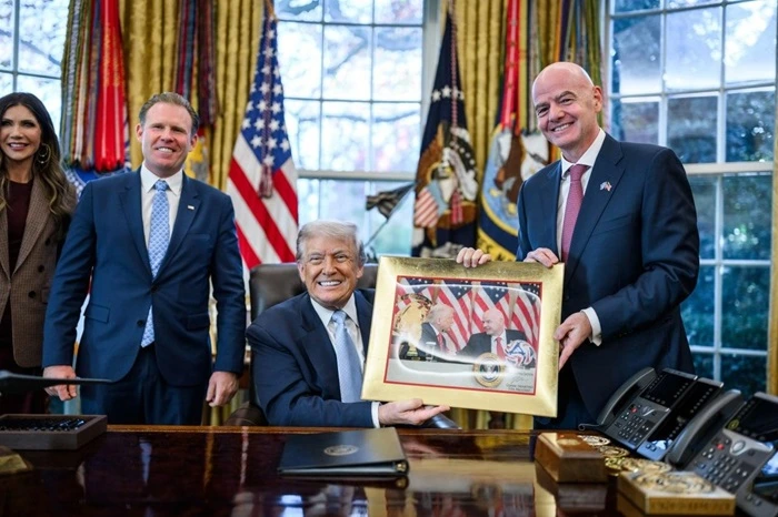 Trump-cong-bo-thi-thuc-uu-tien-cho-nguoi-xem-World Cup 2026-2.webp Trump công bố thị thực ưu tiên cho người xem World Cup 2026