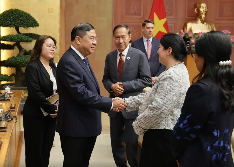 doanh-nghiep-hoa-ky-ky-vong-vao-cac-dong-luc-tang-truong-moi-cua-viet-nam-1_11zon.webp Doanh nghiệp Hoa Kỳ kỳ vọng vào các động lực tăng trưởng mới của Việt Nam