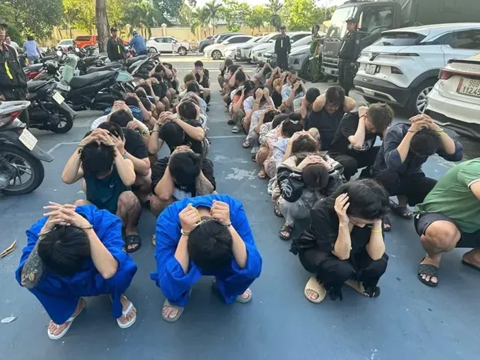 C&ocirc;ng an TP. HCM ph&aacute; chuy&ecirc;n &aacute;n ma t&uacute;y lớn, bắt giữ 140 đối tượng 