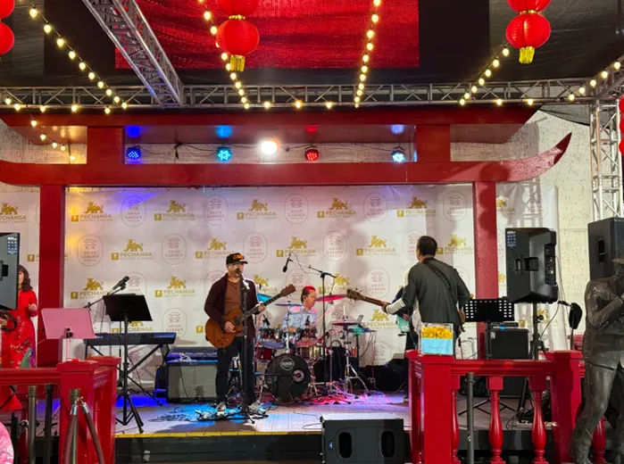 cho-tet-phuoc-loc-tho-dam-sac-van-hoa-viet-giua-long-nuoc-my-4.2_11zon.webp Chợ Tết Phước Lộc Thọ - Đậm sắc văn hoá Việt giữa lòng nước Mỹ