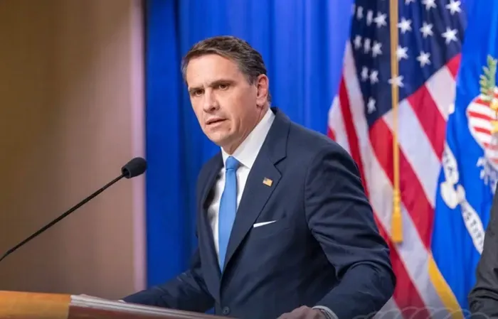Hai cựu quan chức FBI bị truy tố vì cáo buộc khai man trước Quốc hội 
