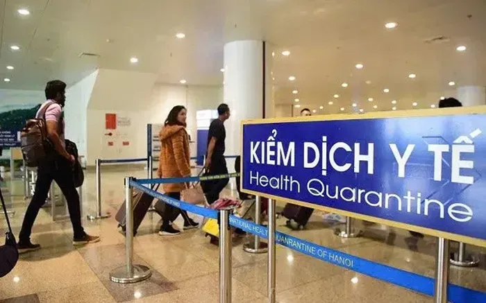 Từ 1/7 người nhập cảnh, xuất cảnh, quá cảnh ở Việt Nam phải khai báo y tế 