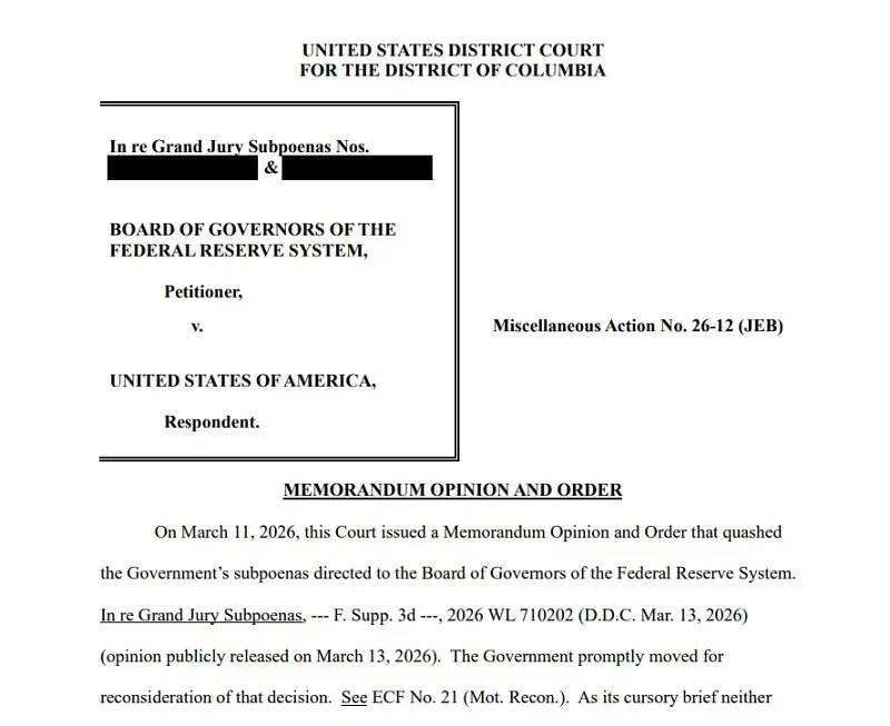 Trump dọa sa thải Chủ tịch Fed giữa tranh c&atilde;i điều tra h&igrave;nh sự