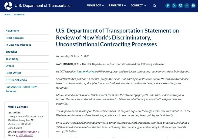 Ông Trump đóng băng khoảng 18 tỷ USD tài trợ cơ sở hạ tầng tại New York