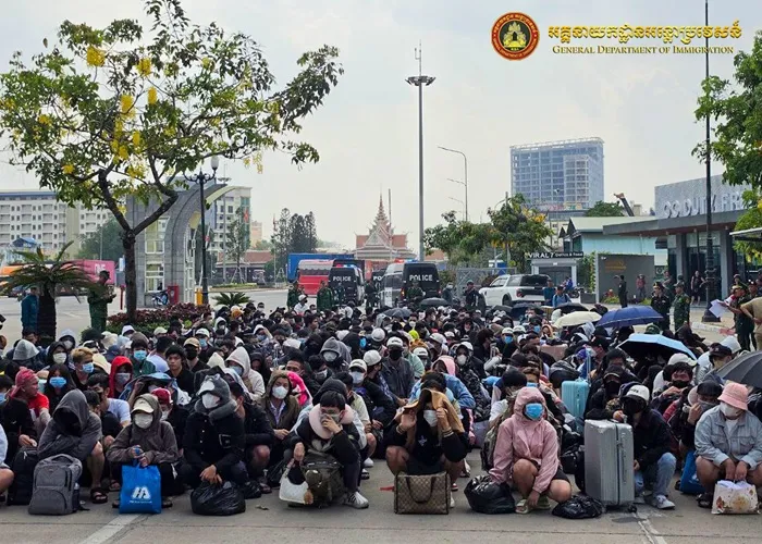Campuchia trục xuất 776 c&ocirc;ng d&acirc;n Việt Nam li&ecirc;n quan lừa đảo trực tuyến