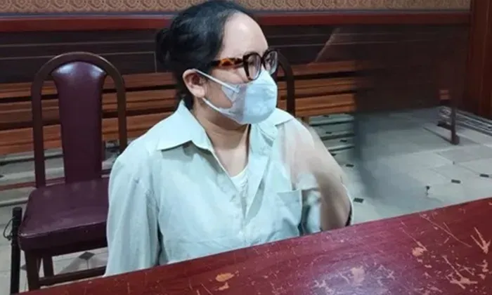 Lừa 31 người chuyển tiền l&agrave;m lễ đuổi vong, nữ "thầy b&oacute;i" lĩnh &aacute;n chung th&acirc;n