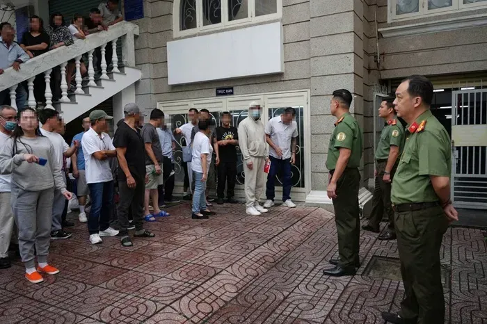 Công an TP. HCM tiếp nhận 42 công dân Việt Nam bị Hoa Kỳ trục xuất