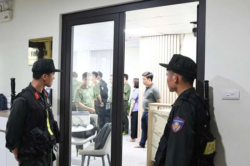 Việt Nam: Nhóm tội phạm lừa đảo tiền ảo quy mô hàng tỷ USD bị bắt