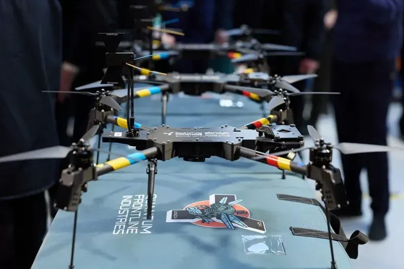 Ch&iacute;nh quyền Trump chần chừ k&yacute; thỏa thuận hợp t&aacute;c ph&aacute;t triển drone c&ugrave;ng Ukraine