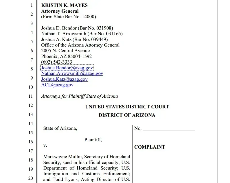 Arizona ngăn ICE x&acirc;y cơ sở giam giữ gần khu chứa h&oacute;a chất nguy hiểm