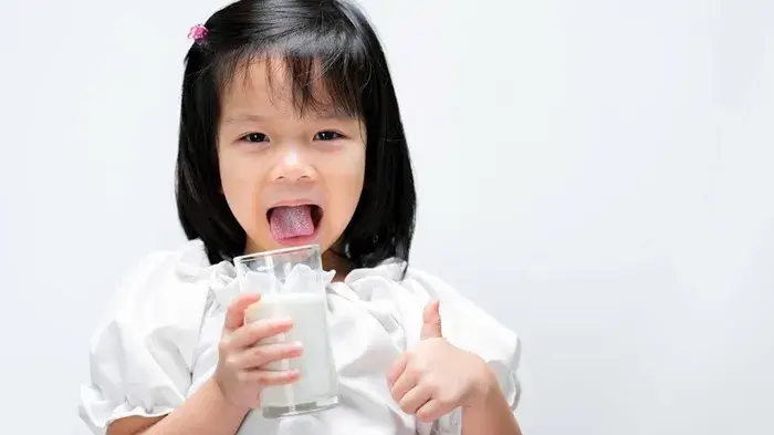 Việt Nam đề xuất cấm sử dụng trang phục bác sĩ để quảng cáo mỹ phẩm