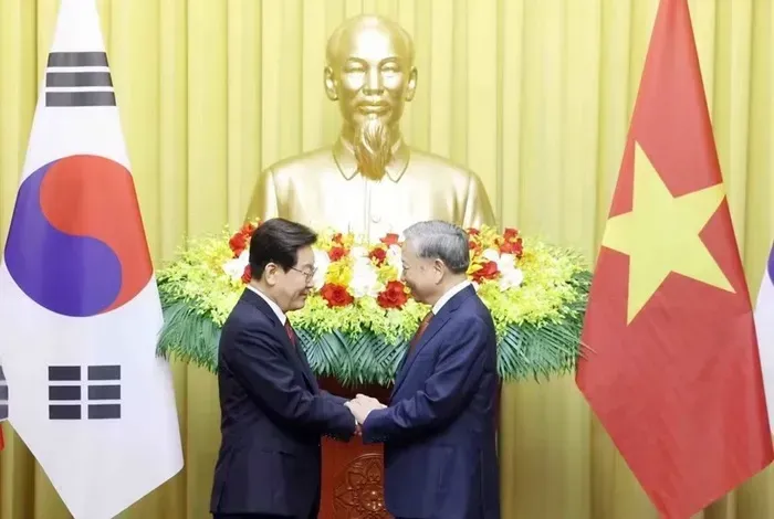 Việt - H&agrave;n n&acirc;ng tầm hợp t&aacute;c, hướng tới mục ti&ecirc;u thương mại 150 tỷ USD