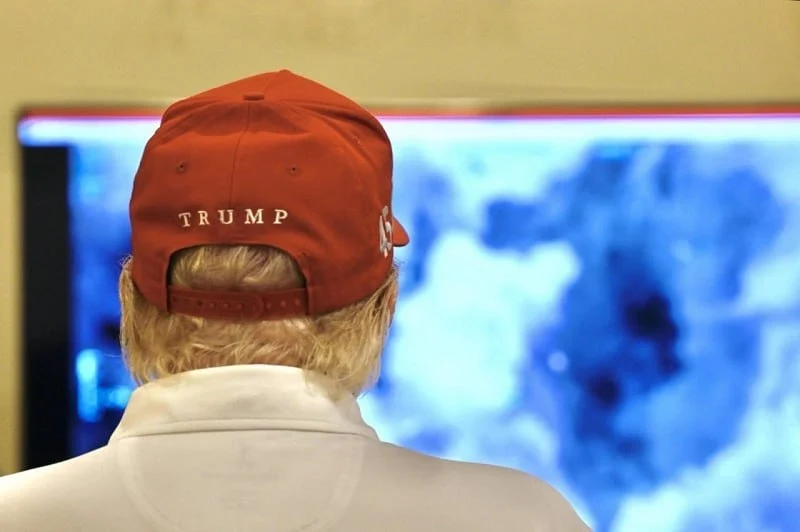 Tiếp vụ ông Trump cắt giảm VOA và RFA, một cơ quan úp mở khả năng ngừng hoạt động