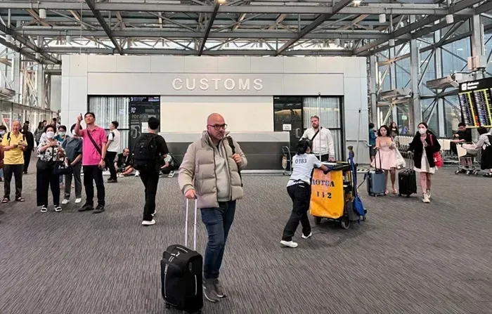 Th&aacute;i Lan lập &ldquo;ph&ograve;ng t&aacute;c chiến&rdquo; cạnh tranh du lịch với Việt Nam?