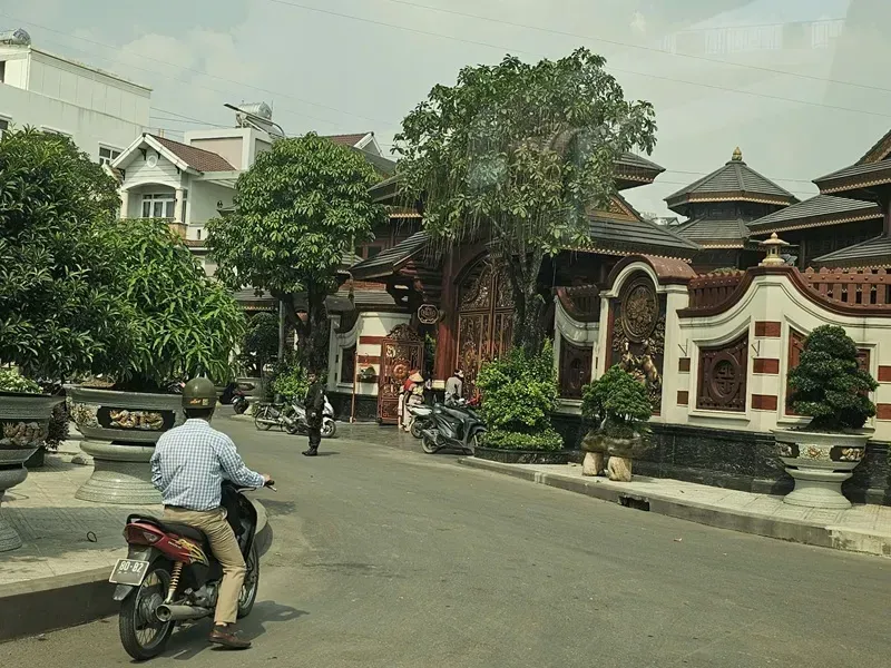 Cong-an-Viet-Nam-kiem-tra-he-thong-tham-my-Mailisa -1.webp Công an Việt Nam kiểm tra hệ thống thẩm mỹ Mailisa