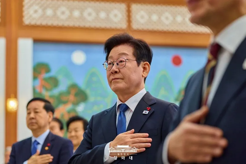 Four Major South Korean Conglomerates to Join the President on Vietnam Visit?