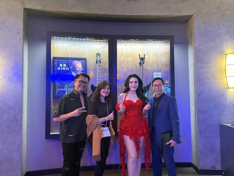 Singer Khanh Anh and Emotional Echoes at “Hen voi mua xuan” Music Event