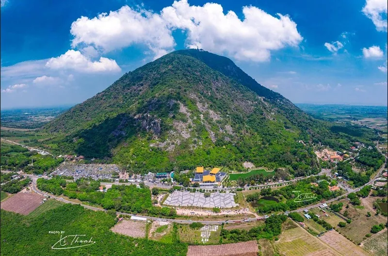 Hoạt động leo núi Bà Đen sẽ được nối lại vào ngày 12/12 Hoạt động leo núi Bà Đen sẽ được nối lại vào ngày 12/12