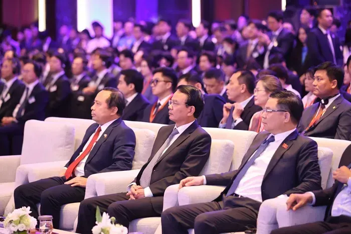 73 thỏa thuận Việt - H&agrave;n mở rộng hợp t&aacute;c c&ocirc;ng nghệ, đầu tư