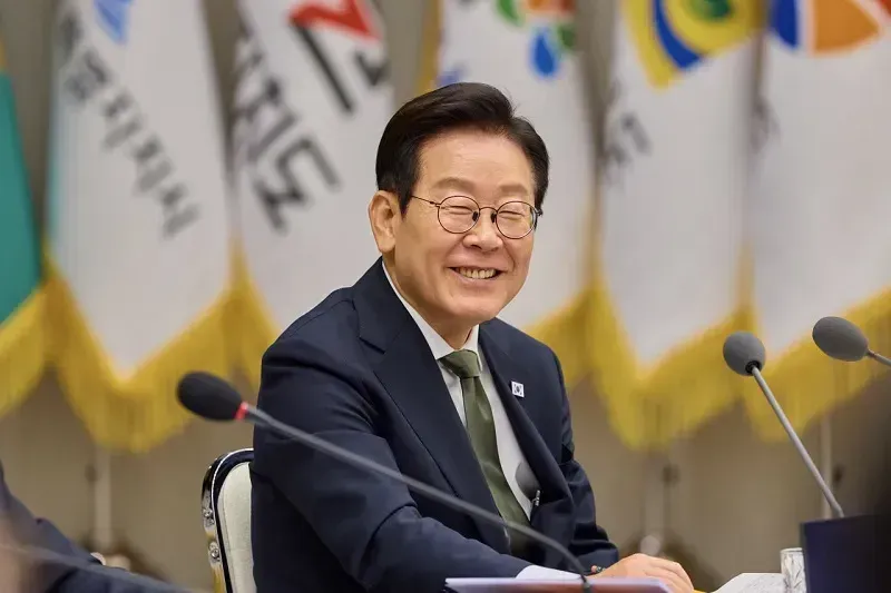 Triều Ti&ecirc;n ph&oacute;ng t&ecirc;n lửa giữa l&uacute;c Tổng thống H&agrave;n Quốc đến Trung Quốc