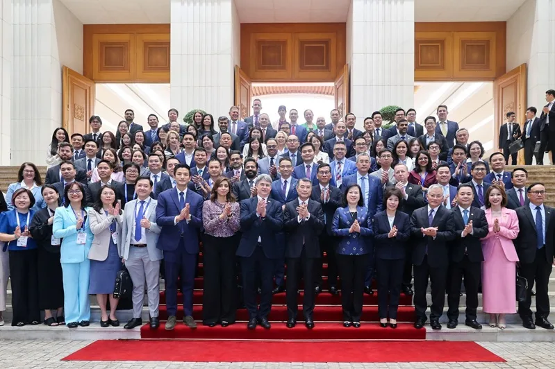 Thủ tướng Việt Nam đề nghị doanh nghiệp Hoa Kỳ mở rộng đầu tư d&agrave;i hạn 