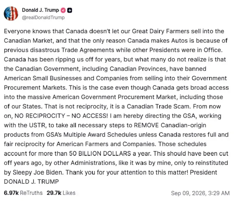 Hoa Kỳ cấm nhập khẩu xe m&aacute;y, sữa, đồ uống c&oacute; cồn từ Canada