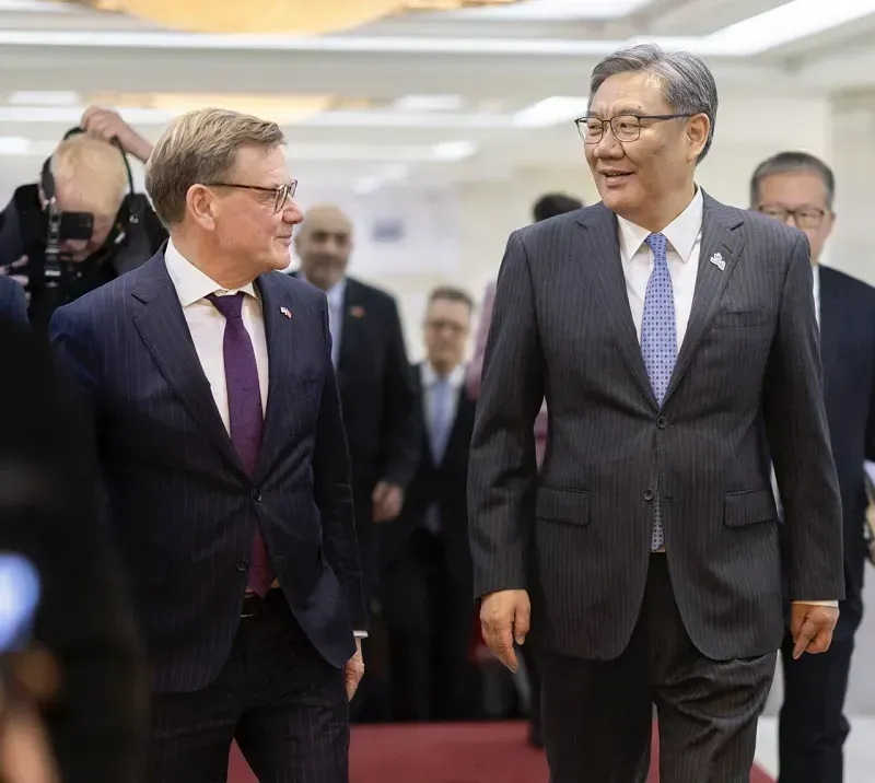 Ngoại trưởng Đức đến Trung Quốc tìm lời giải “bài toán” đất hiếm Ngoại trưởng Đức đến Trung Quốc tìm lời giải “bài toán” đất hiếm