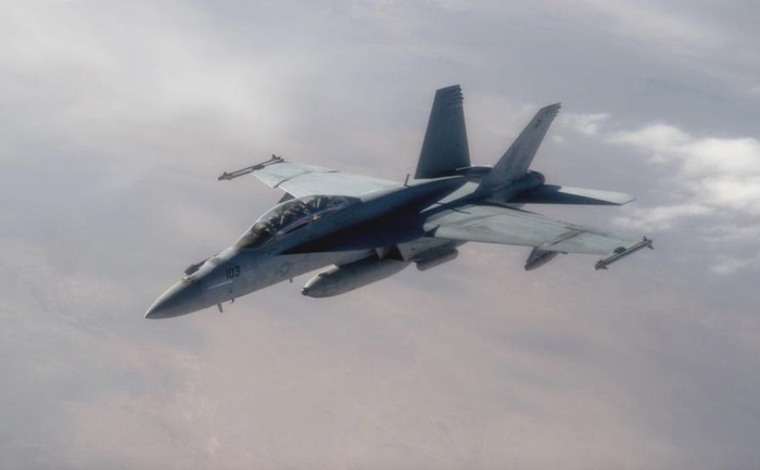 hinh-2.jpg Trực thăng và tiêm kích Hoa Kỳ gặp nạn ở Biển Đông