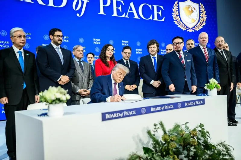 Tổng thống Trump ch&iacute;nh thức ra mắt &ldquo;Hội đồng Ho&agrave; b&igrave;nh&rdquo; 