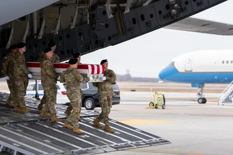 Hoa Kỳ vinh danh 6 binh sĩ thiệt mạng ở Kuwait giữa xung đột với Iran